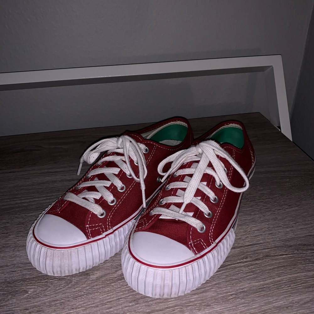 PF flyers